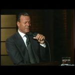 ¿Qué géneros musicales canta Julio Iglesias?