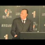 ¿Qué reconocimientos internacionales ha recibido Julio Iglesias?