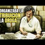 ¿Cuál fue la estrategia de Pablo Escobar para controlar el tráfico de drogas en Colombia?